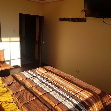 Hostal Madero El Alto Экстерьер фото